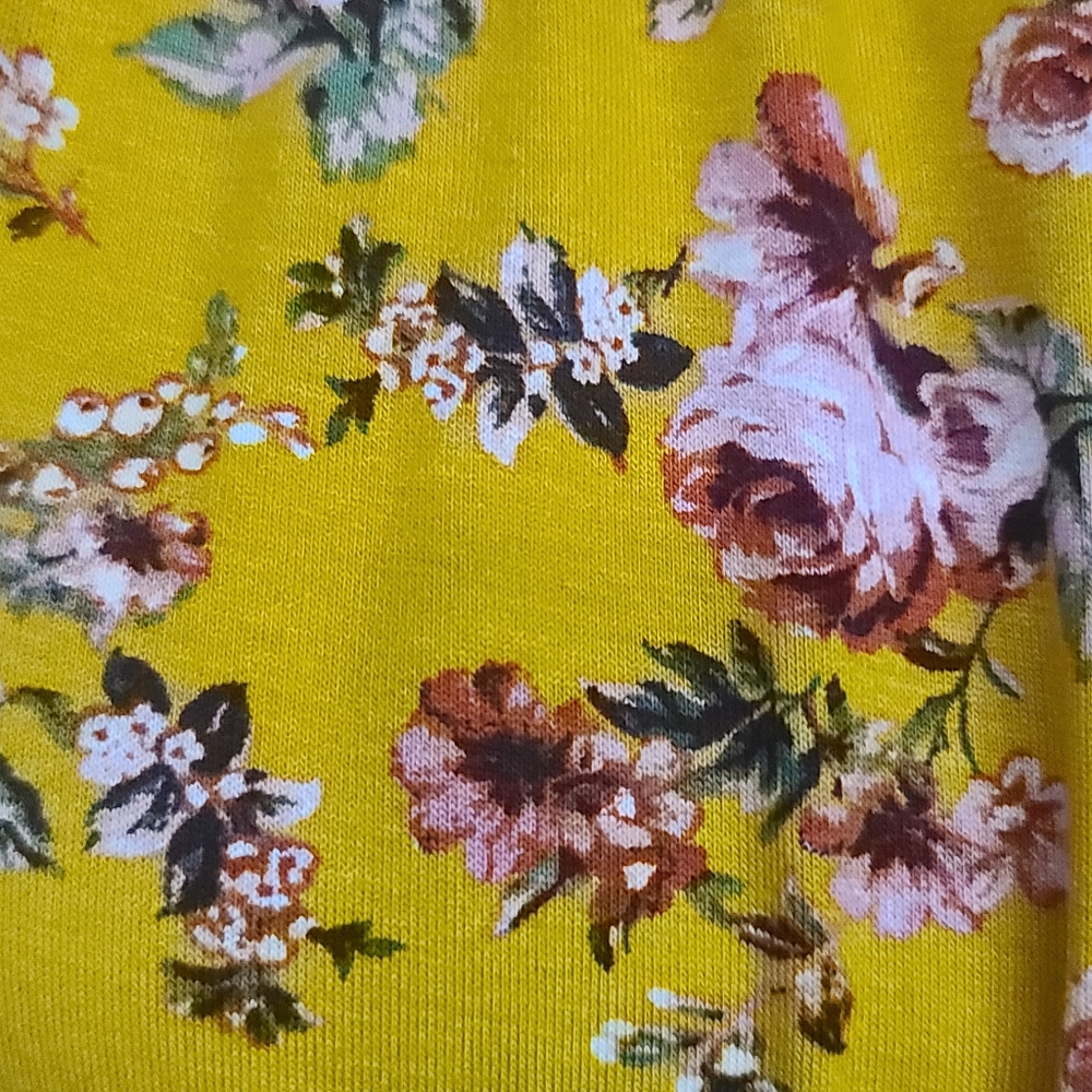 SOLD Off The Shoulder Floral Adjustable Multi Wear  Options Blouse - Picture 7 of 8